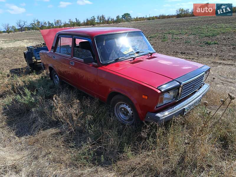 Седан ВАЗ / Lada 2107 1997 в Татарбунарах
