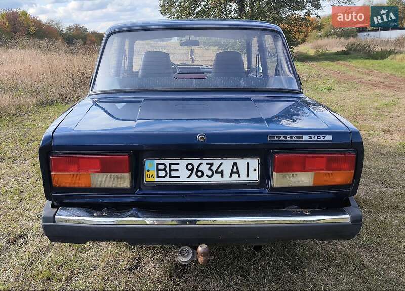 Седан ВАЗ / Lada 2107 2007 в Харькове