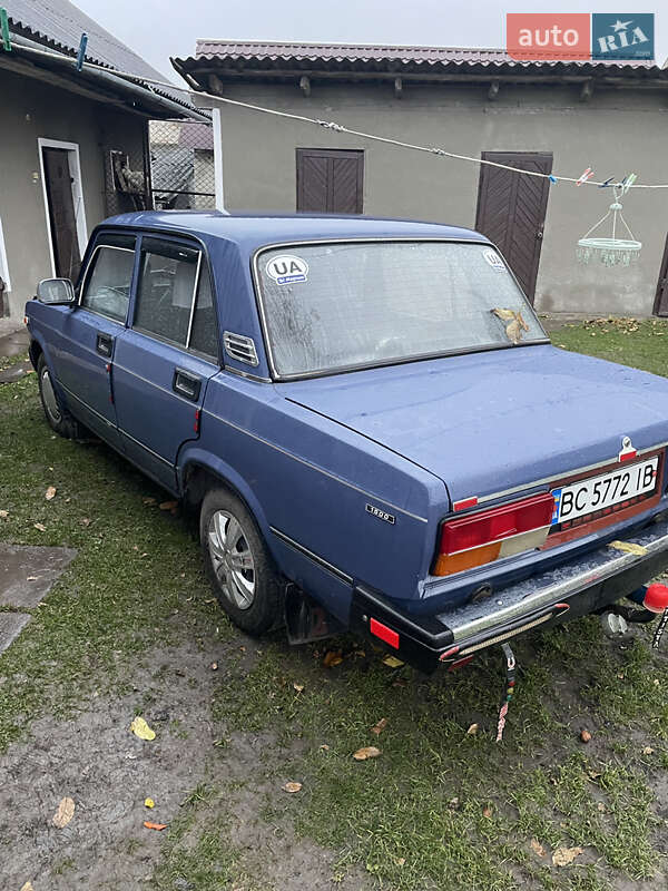 Седан ВАЗ / Lada 2107 2005 в Золочеве фото 3 Седан ВАЗ / Lada 2107 2005 в Золочеве