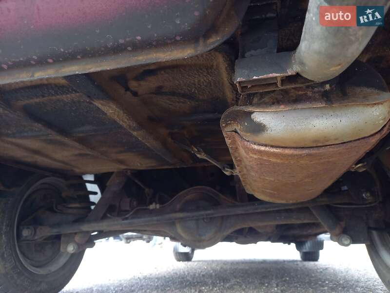 Седан ВАЗ / Lada 2107 2003 в Черкассах фото 16 Седан ВАЗ / Lada 2107 2003 в Черкассах