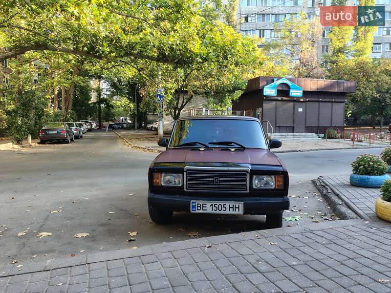 Седан ВАЗ / Lada 2107 2008 в Миколаєві