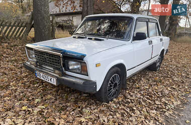 Седан ВАЗ 2107 1989 в Виннице