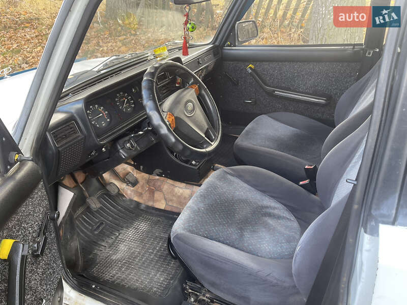 Седан ВАЗ / Lada 2107 1989 в Виннице фото 4 Седан ВАЗ / Lada 2107 1989 в Виннице