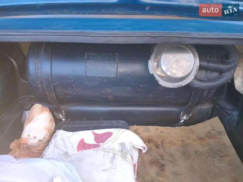 Седан ВАЗ / Lada 2107 2001 в Киеве фото 6 Седан ВАЗ / Lada 2107 2001 в Киеве