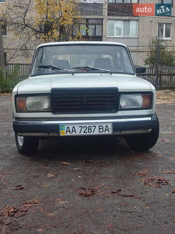 Седан ВАЗ / Lada 2107 2007 в Радомишлі фото 9 Седан ВАЗ / Lada 2107 2007 в Радомишлі