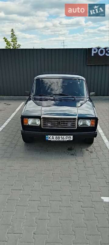 Седан ВАЗ / Lada 2107 2004 в Киеве фото 2 Седан ВАЗ / Lada 2107 2004 в Киеве