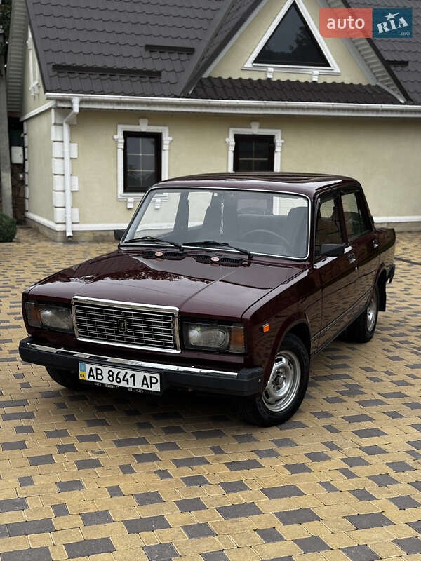 Седан ВАЗ / Lada 2107 2007 в Могилев-Подольске фото 32 Седан ВАЗ / Lada 2107 2007 в Могилев-Подольске