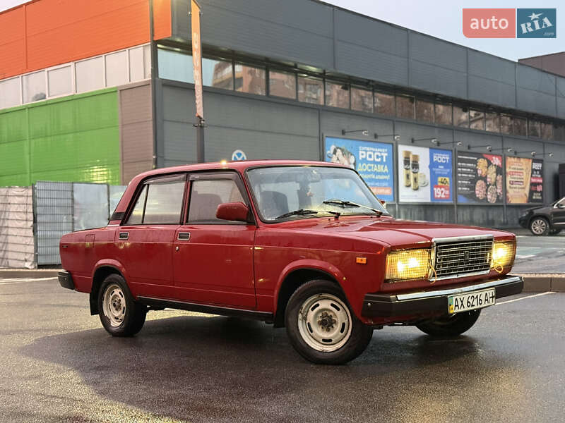 Седан ВАЗ / Lada 2107 1990 в Харькове фото 2 Седан ВАЗ / Lada 2107 1990 в Харькове