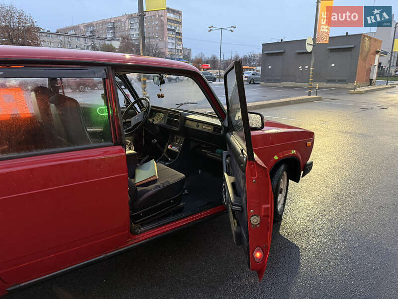 Седан ВАЗ / Lada 2107 1990 в Харькове фото 6 Седан ВАЗ / Lada 2107 1990 в Харькове