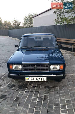 Седан ВАЗ 2107 2004 в Залещиках