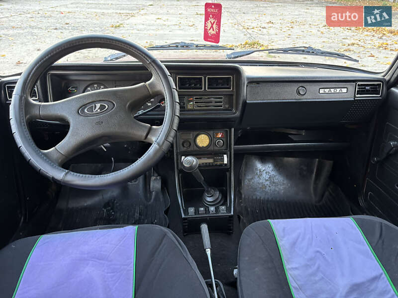 Седан ВАЗ / Lada 2107 2005 в Каменец-Подольском