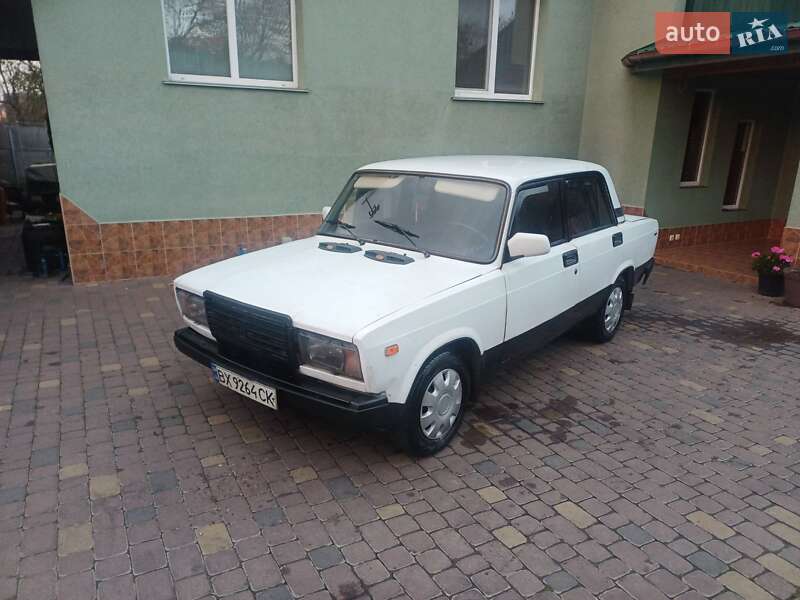 ВАЗ / Lada 2107 2002