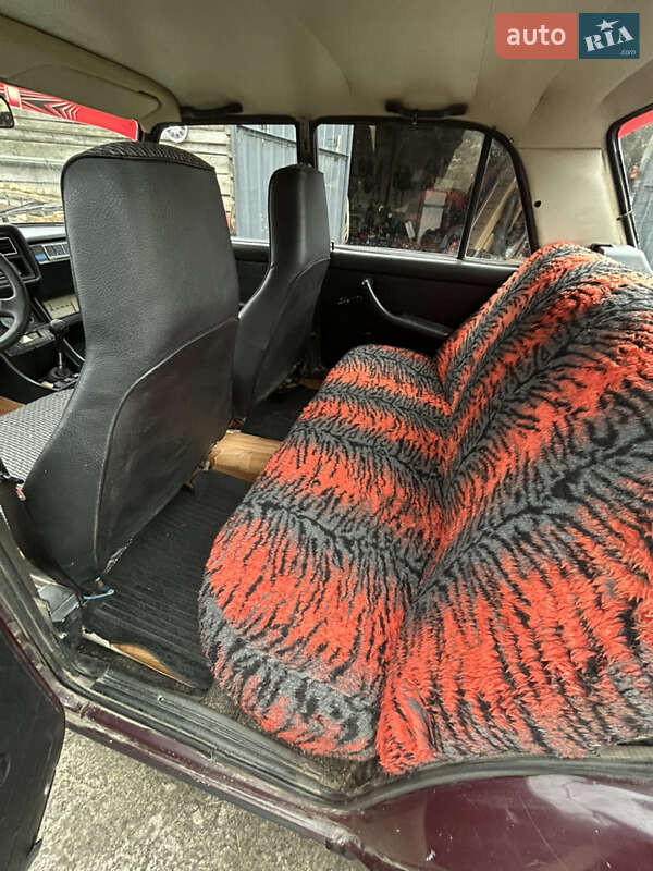 Седан ВАЗ / Lada 2107 2005 в Камені-Каширському