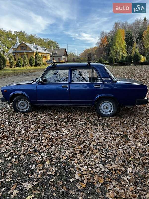Седан ВАЗ / Lada 2107 2006 в Чернівцях фото 3 Седан ВАЗ / Lada 2107 2006 в Чернівцях