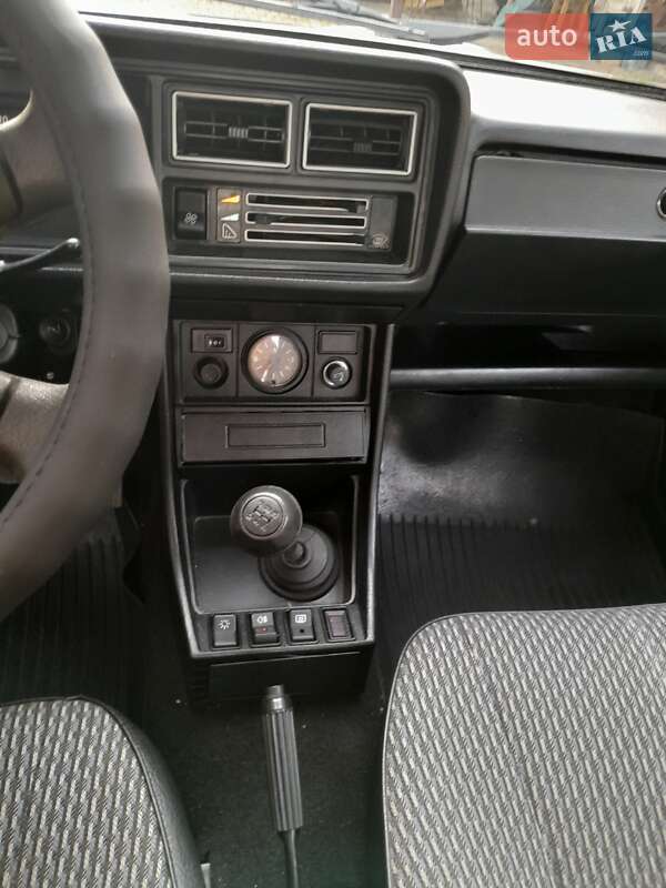 Седан ВАЗ / Lada 2107 2006 в Берегово