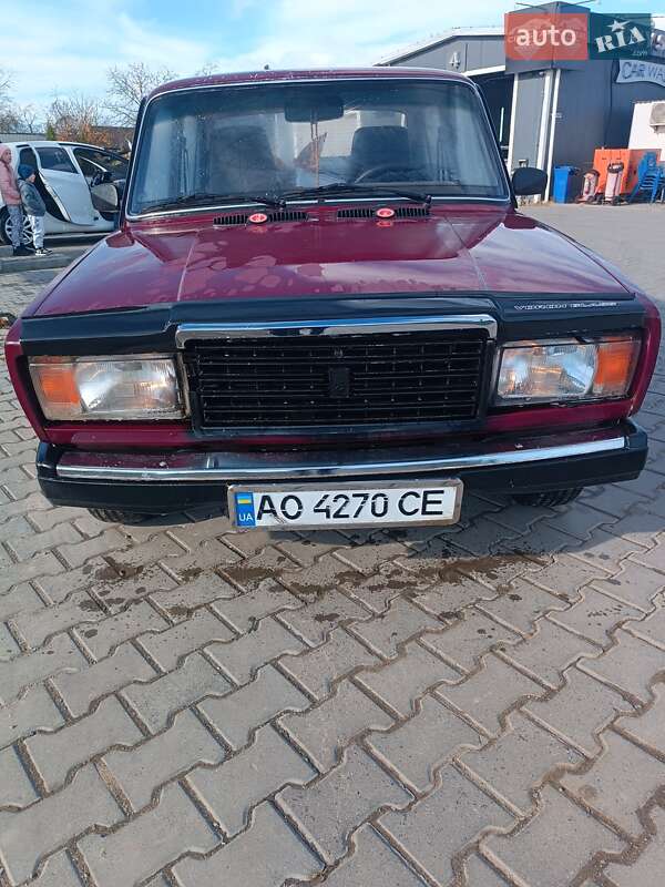 Седан ВАЗ / Lada 2107 2002 в Дрогобыче фото 14 Седан ВАЗ / Lada 2107 2002 в Дрогобыче
