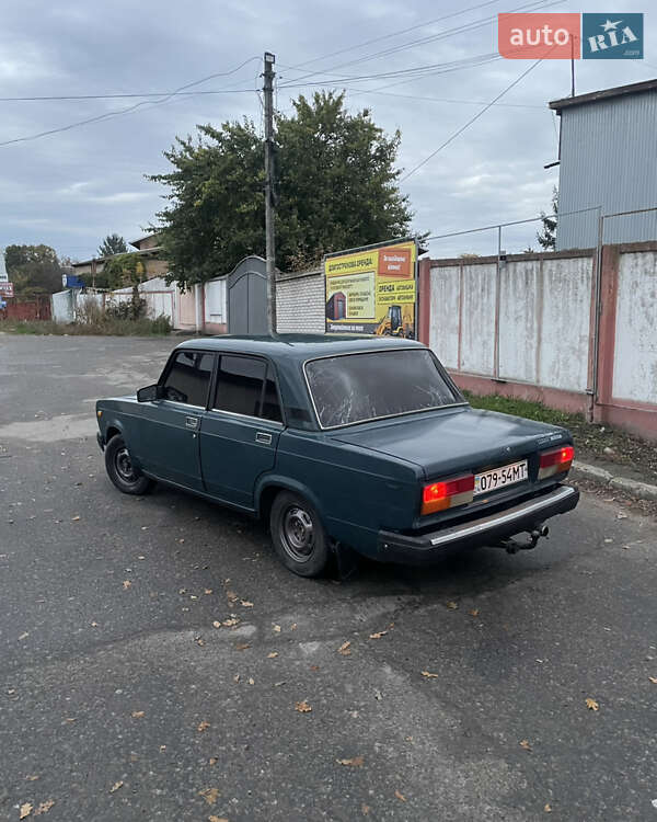 Седан ВАЗ / Lada 2107 2004 в Умани фото 3 Седан ВАЗ / Lada 2107 2004 в Умани