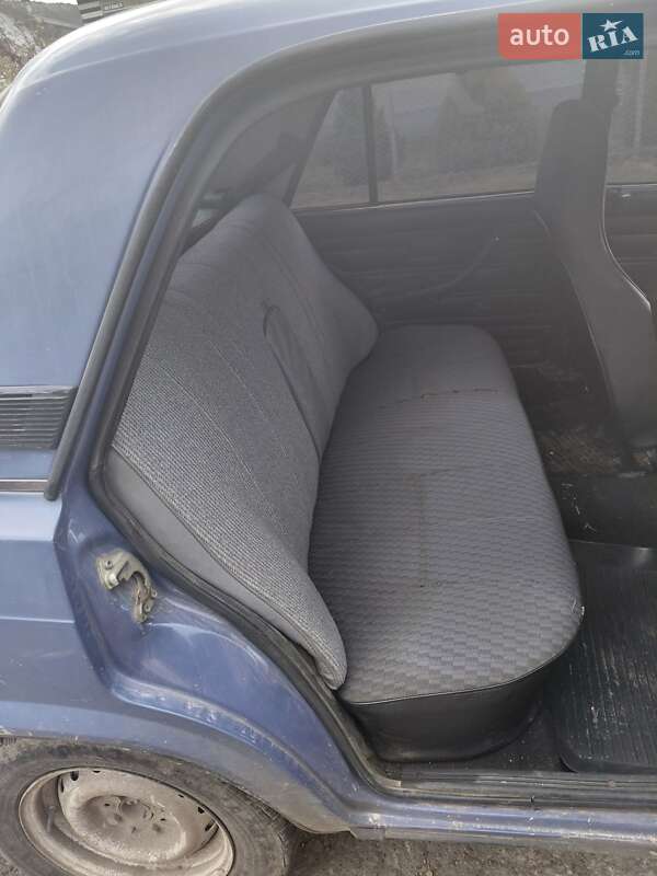 Седан ВАЗ / Lada 2107 2006 в Калуше