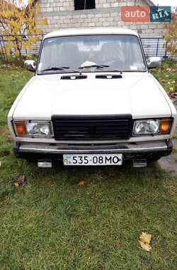 Седан ВАЗ 2107 1996 в Сокирянах