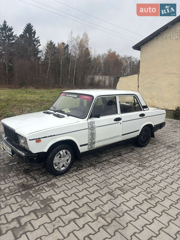 Седан ВАЗ / Lada 2107 2006 в Антонінах