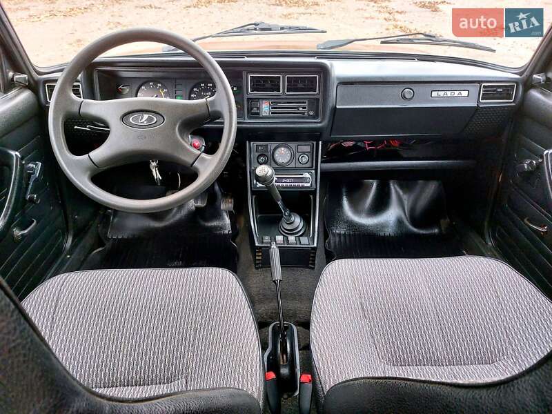 Седан ВАЗ / Lada 2107 2007 в Тростянце