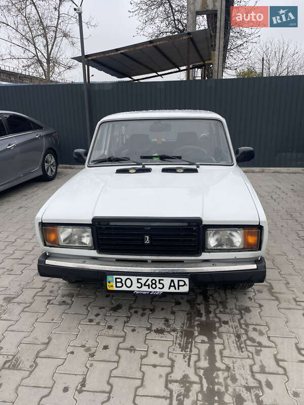 Седан ВАЗ / Lada 2107 1991 в Тернополе