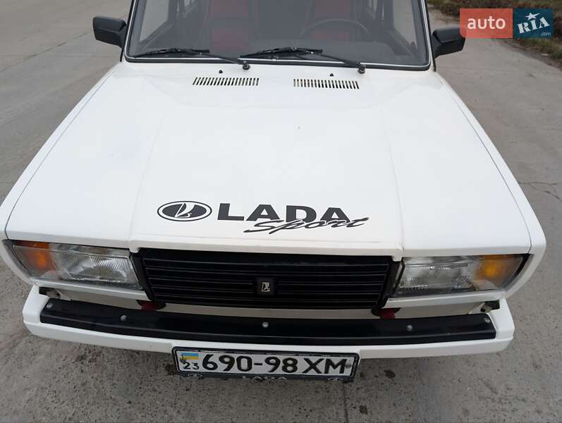 Седан ВАЗ / Lada 2107 1991 в Хотине фото 32 Седан ВАЗ / Lada 2107 1991 в Хотине