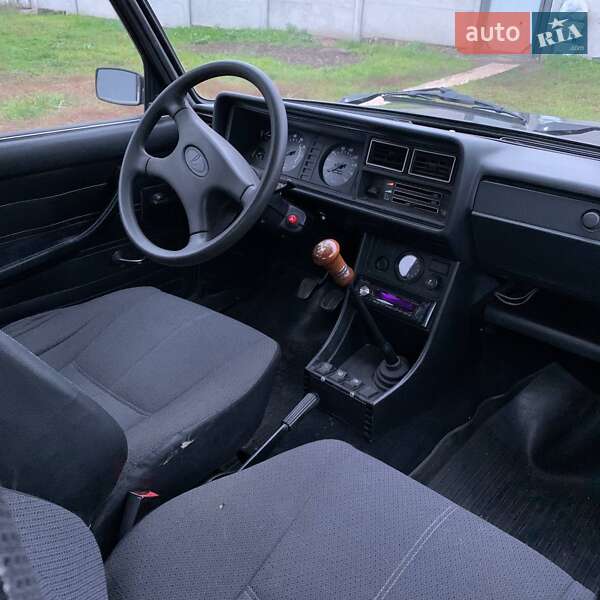 Седан ВАЗ / Lada 2107 2010 в Кривом Роге фото 11 Седан ВАЗ / Lada 2107 2010 в Кривом Роге