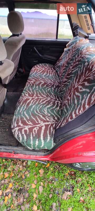 Седан ВАЗ / Lada 2107 1999 в Звягеле