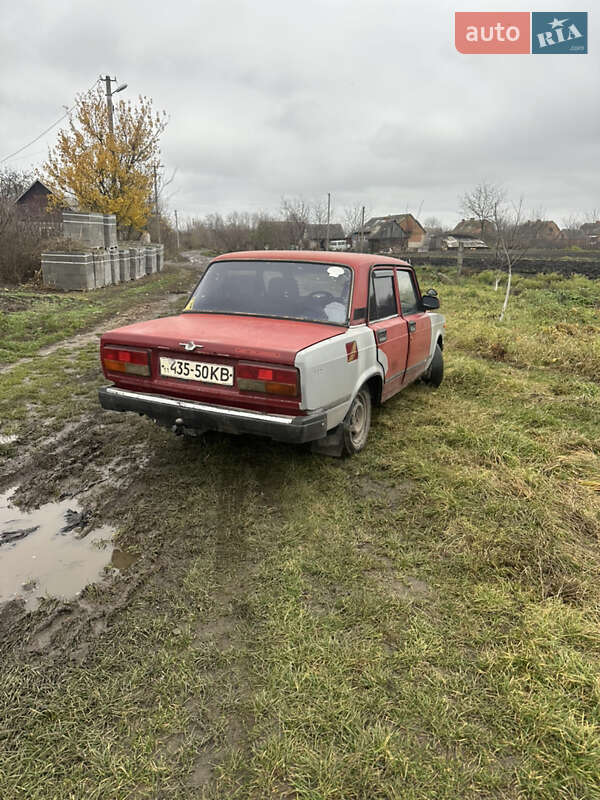 Седан ВАЗ / Lada 2107 1990 в Козятині