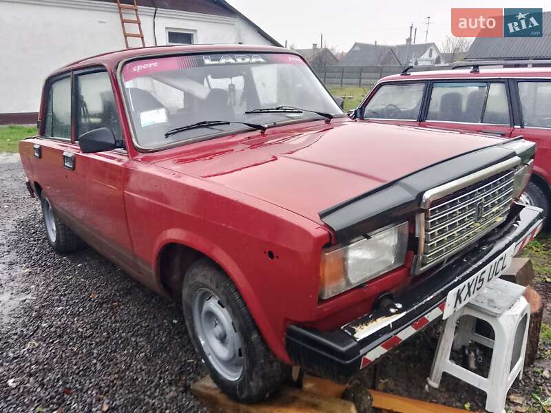 Седан ВАЗ / Lada 2107 1993 в Ровно фото 10 Седан ВАЗ / Lada 2107 1993 в Ровно