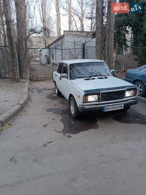 ВАЗ / Lada 2107