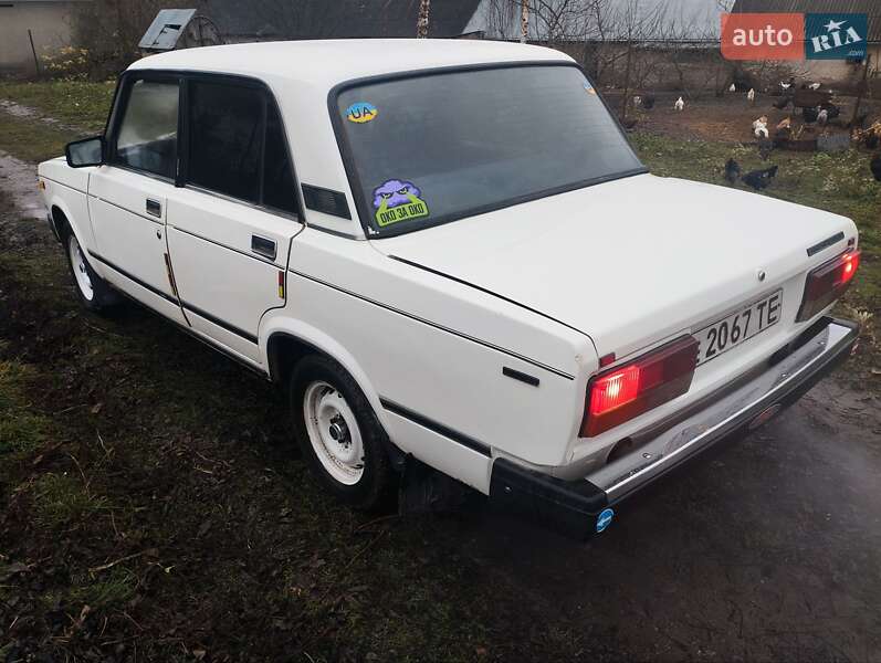Седан ВАЗ / Lada 2107 1989 в Теребовле