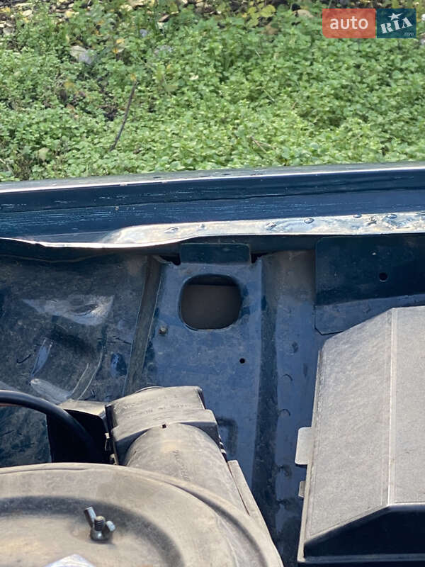 Седан ВАЗ / Lada 2107 2002 в Кривому Розі фото 12 Седан ВАЗ / Lada 2107 2002 в Кривому Розі