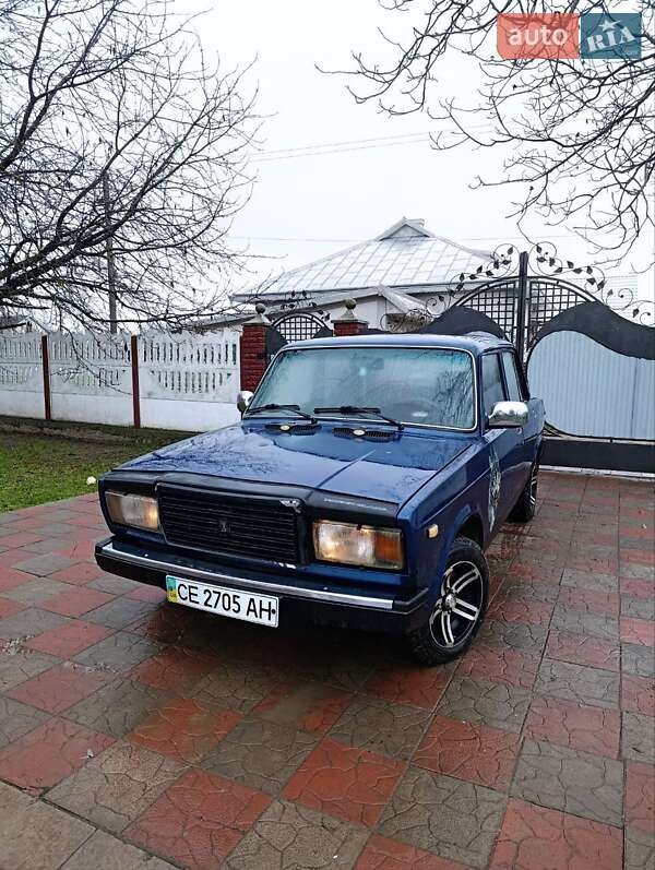 Седан ВАЗ / Lada 2107 1989 в Чернівцях