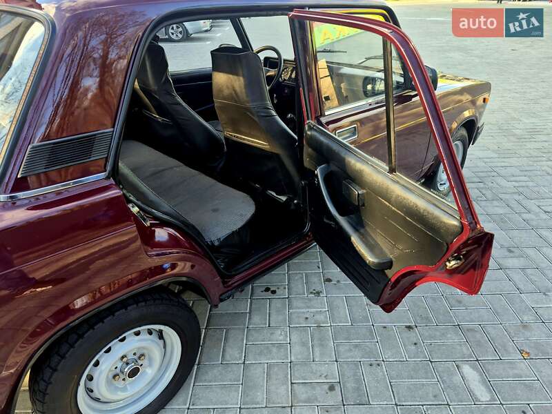 Седан ВАЗ / Lada 2107 2006 в Новомосковске