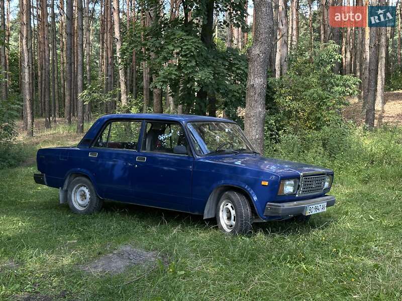 Седан ВАЗ / Lada 2107 2002 в Кременце