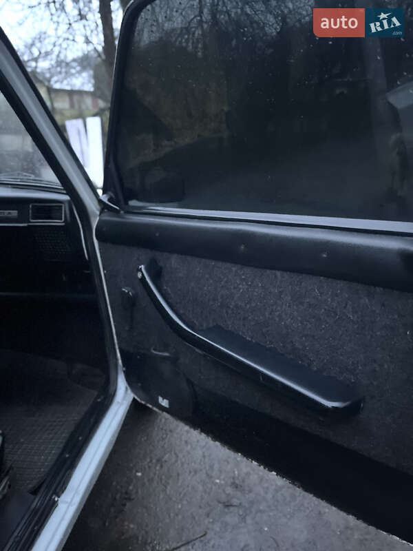 Седан ВАЗ / Lada 2107 2011 в Тернополі