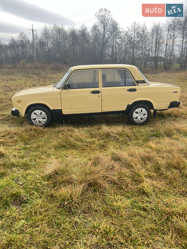 Седан ВАЗ / Lada 2107 1998 в Буске фото 3 Седан ВАЗ / Lada 2107 1998 в Буске