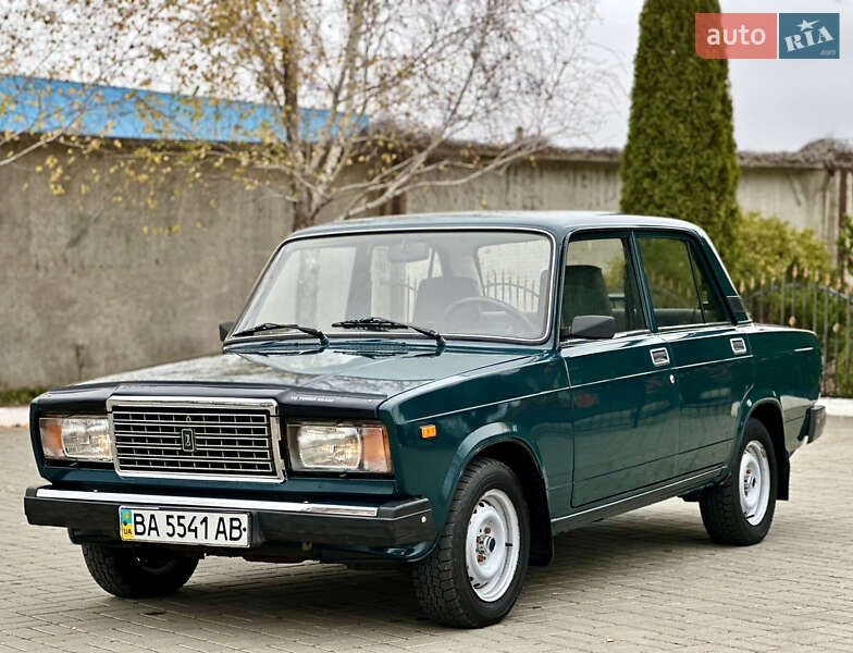 Седан ВАЗ / Lada 2107 2006 в Кропивницком
