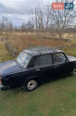 Седан ВАЗ 2107 1986 в Стрые