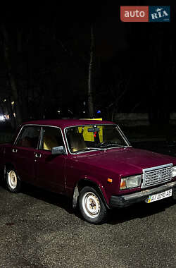 Седан ВАЗ 2107 1984 в Киеве