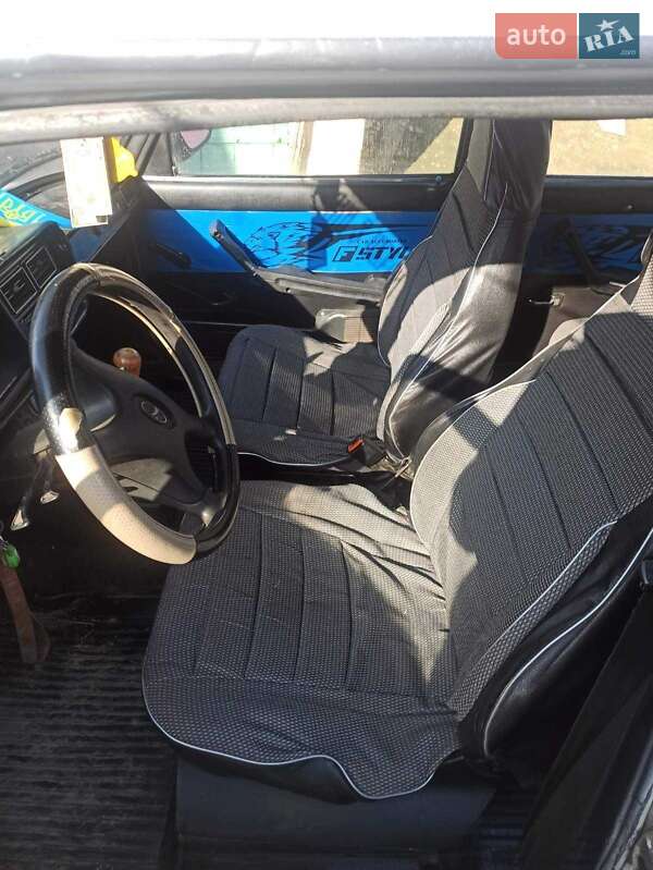 Седан ВАЗ / Lada 2107 1994 в Дубно фото 3 Седан ВАЗ / Lada 2107 1994 в Дубно