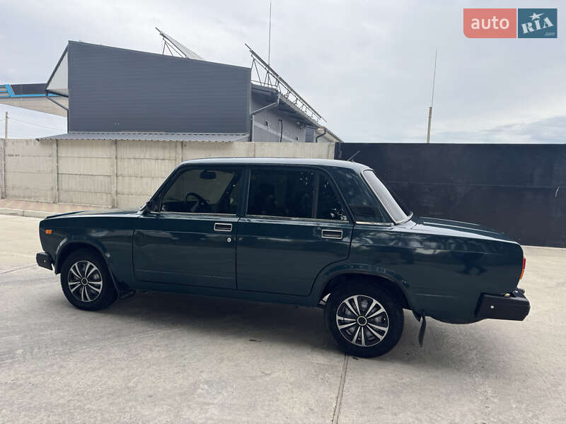 Седан ВАЗ / Lada 2107 2008 в Білгороді-Дністровському фото 18 Седан ВАЗ / Lada 2107 2008 в Білгороді-Дністровському