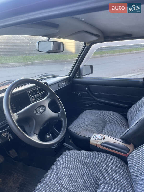 Седан ВАЗ / Lada 2107 2005 в Львове