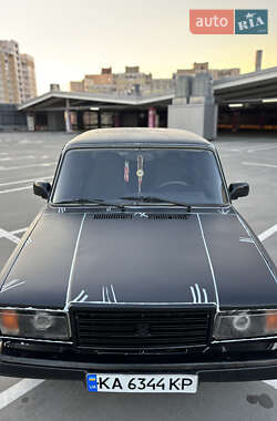 Седан ВАЗ / Lada 2107 2008 в Киеве
