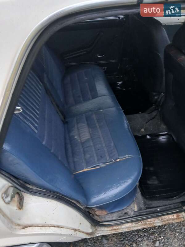 Седан ВАЗ / Lada 2107 1995 в Мукачево фото 14 Седан ВАЗ / Lada 2107 1995 в Мукачево
