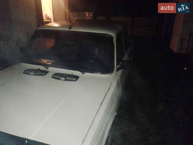 Седан ВАЗ / Lada 2107 1985 в Умани