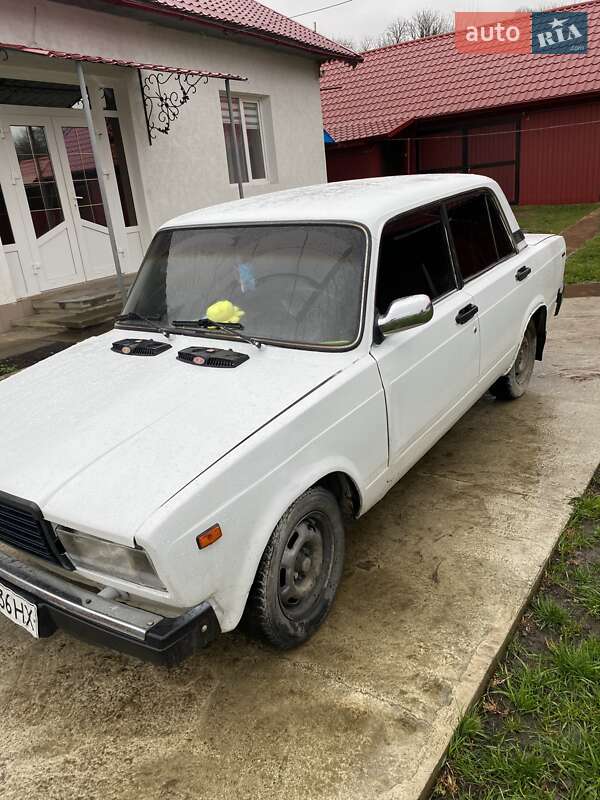 Седан ВАЗ / Lada 2107 1987 в Снятині