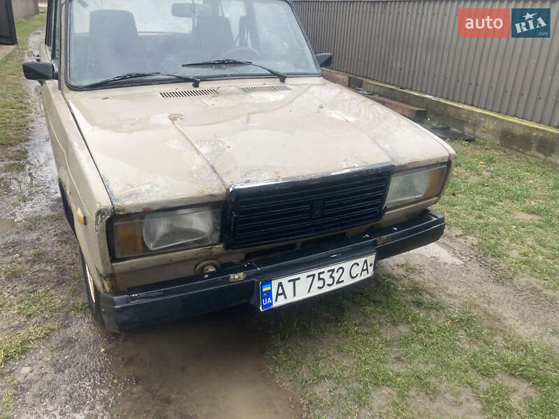 Седан ВАЗ / Lada 2107 1989 в Луковцах